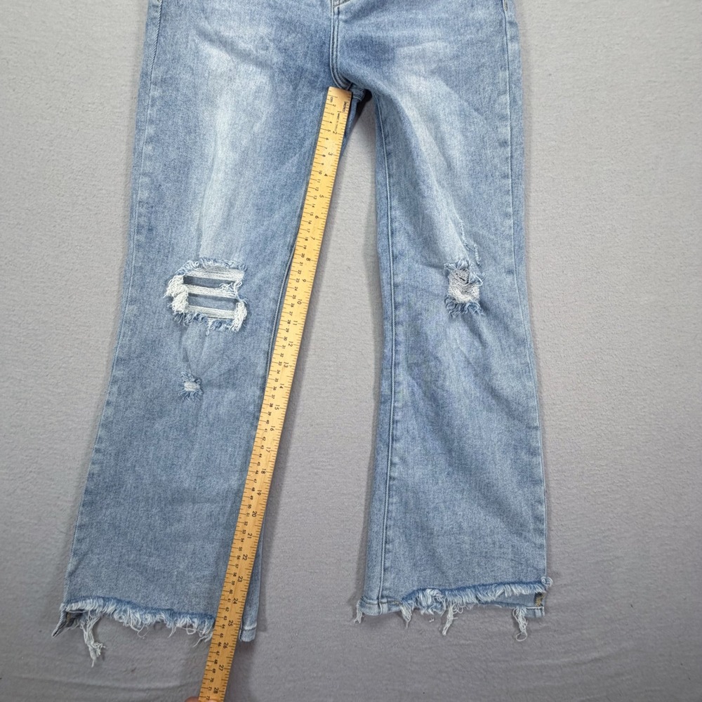Risen Womens Jeans Straight Leg Light Wash Distressed Raw Hem 7/28 - Picture 2 of 10